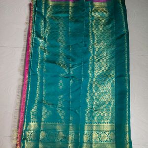 New Soft Pattu Saree With Unstitched Blouse Piece