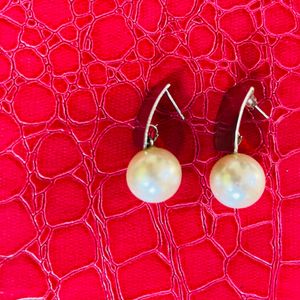 White Pearl Earrings