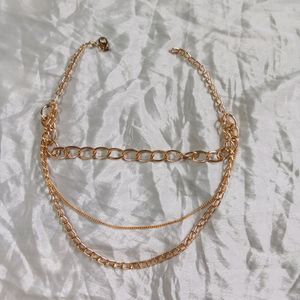 Golden Layered Neckpiece