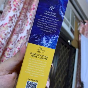 Aqualogica Face Wash