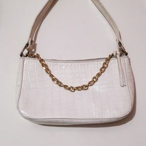 Chain Baguette Shoulder Bag