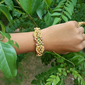 Marwari Krishna Morpankh Saree Bangles