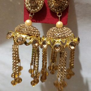 Beautiful Heavy Earring With Latkan