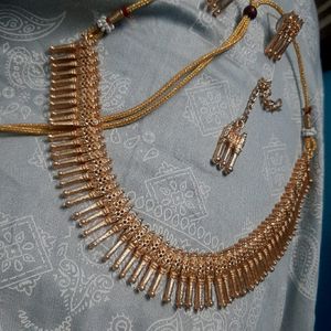 Gold Polish Matte Finish Mulla Poo Chain