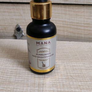 Mana Ayurveda Brightening Oil