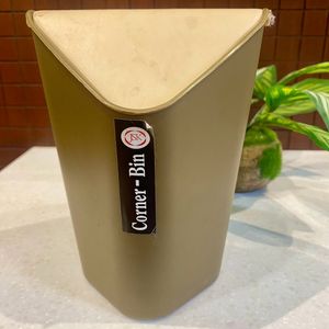 Mini Dustbin