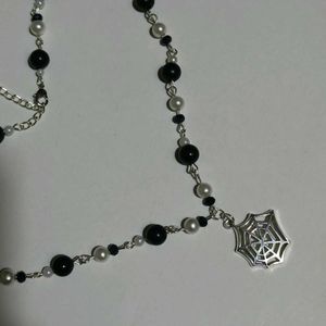 Spiderweb Gothic necklace