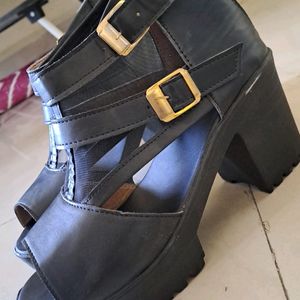 Women Black heels Net Boots