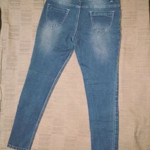 Cropped Slim Fit Denim