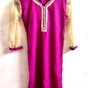 Woman Pink  Kurta , Size Small , Good Condition, N