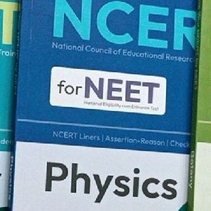 Aakash Byju's Know Your NCERT For Physics