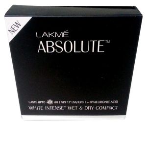 Lakme Wet&Dry Compact