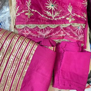 Anarkalis Sparkling Suit Set