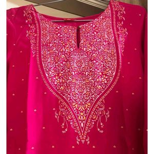 W Pakistani Style Kurti