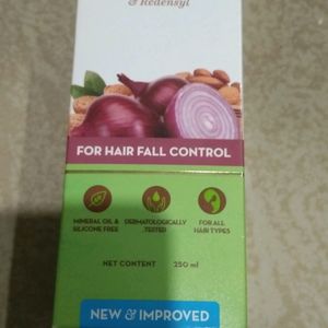 Mamaearth Onion Hair Oil