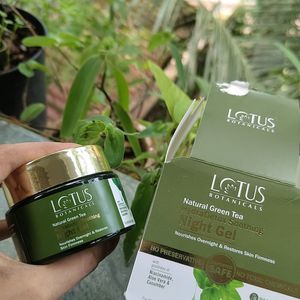 New Lotus Botanicals Night Gel