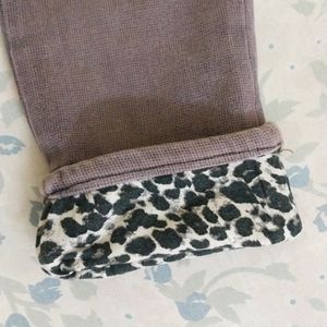 Mauve Lavender Jegging With Animal Print Capri