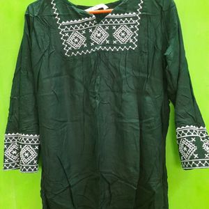 Short Kurti / Top