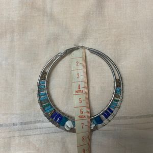 Hoop Earrings With A Twist