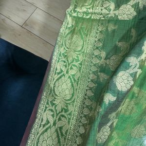 Green Mehndi Banarasi Dupatta..