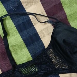 Clovia Black Bra With Noodle Strap