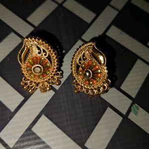 Golden Earrings 2 Pairs