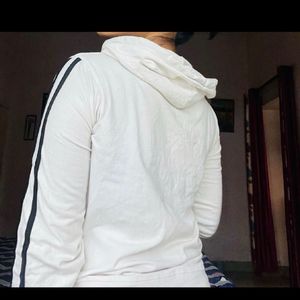 Hoddie White Top