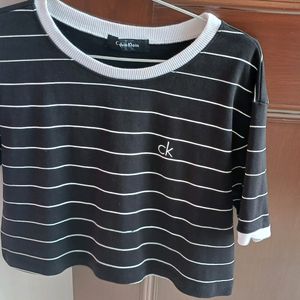 Crop T-shirt