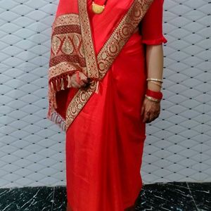 Red Beutiful  Saree