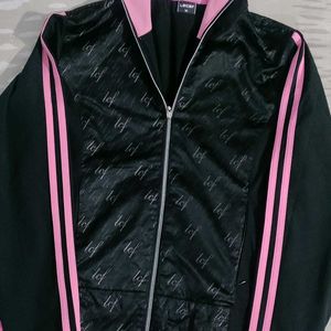 Jacket For Different Wear