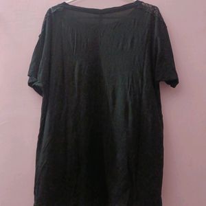 Women's Top