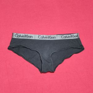 Women Man Brief Size 30/32