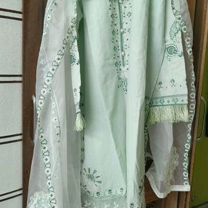 New Lawn Suit With Organza Dupatta