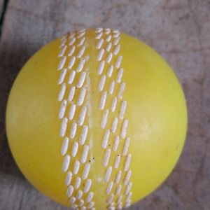 Yellow Rubber T-20 Ball