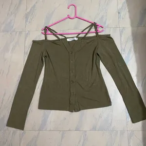 Stylish Olive In Color Top Bust 34-40(SuperStretch