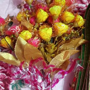 Wedding Saree+Artificial Flowers