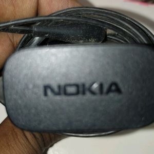 NOKIA CHARGER