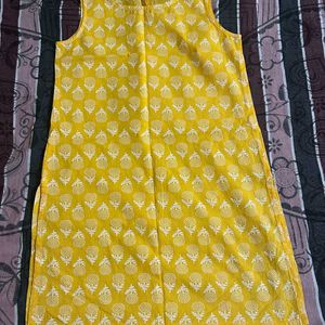 Girls Short Kurti