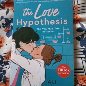 The Love Hypothesis by Ali Hazelwood