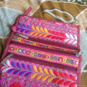 Kachchi Work wallet