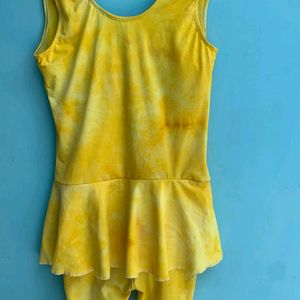 Tie Dye Yellow Peplum Swimsuit 🏊🏻‍♂️🥽