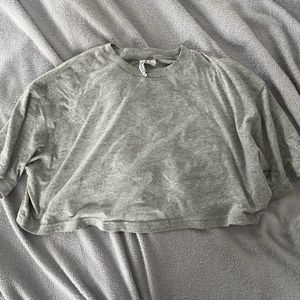 COMBO 2 TOPS H&M CROP TOP AND Y2K BABY TEE