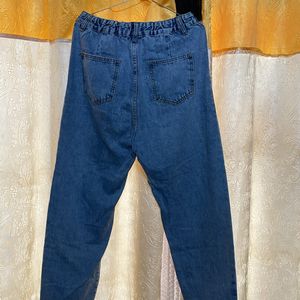 Jeans With Eastic Waist Band