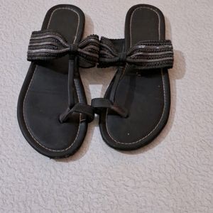 Black Kolhapuri Chappal