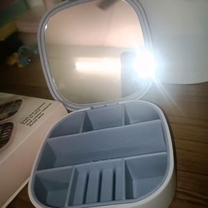 Korean Mini Make-up Organiser