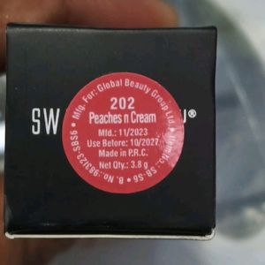 Swiss Beauty Lipstick