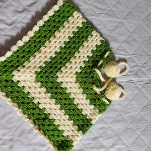 1 To 4 Yrs Self Crochet Poncho