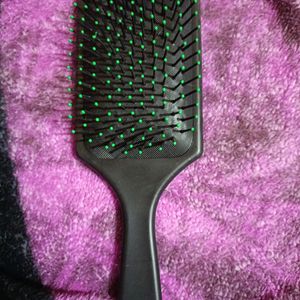 Paddle Brush With Round Green Tips