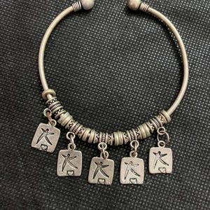 SILVER ASTHETIC BRACELET