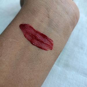 Manish Malhotra Matte Liquid Lipstick